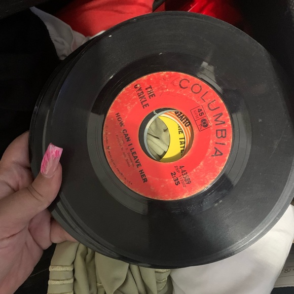 A couple of records - Picture 1 of 5